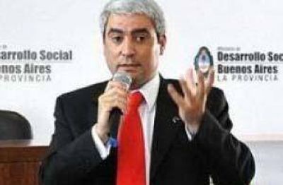 Pablo Navarro precandidato en Mor�n del FPV 