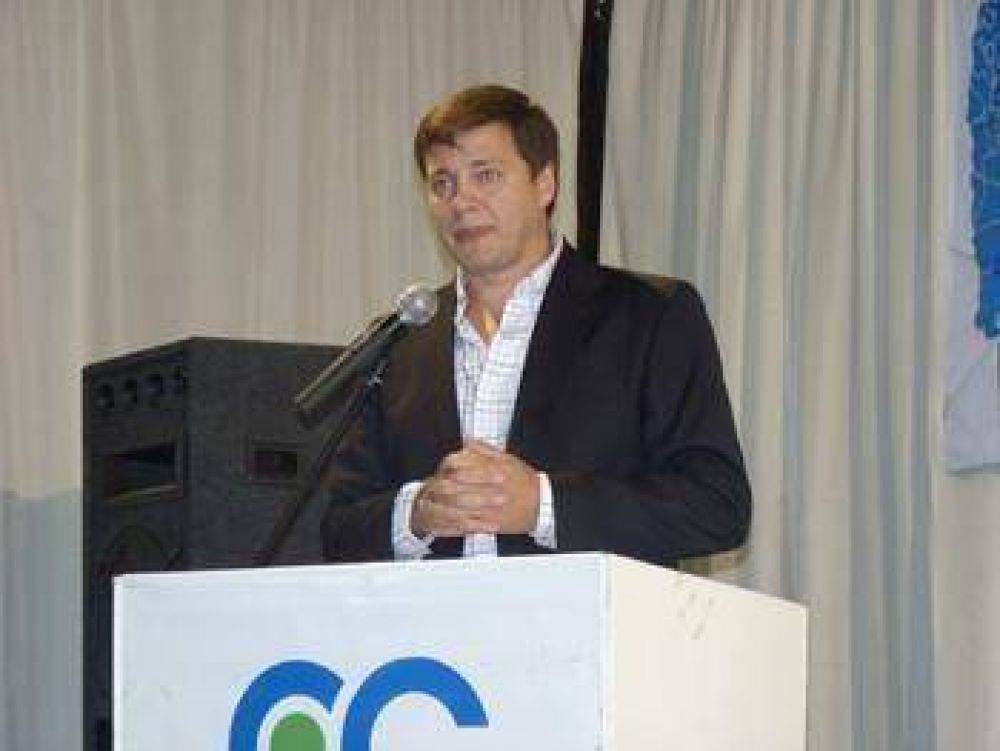 Mor�n lanz� su candidatura a gobernador y present� las 100 propuestas para la Provincia