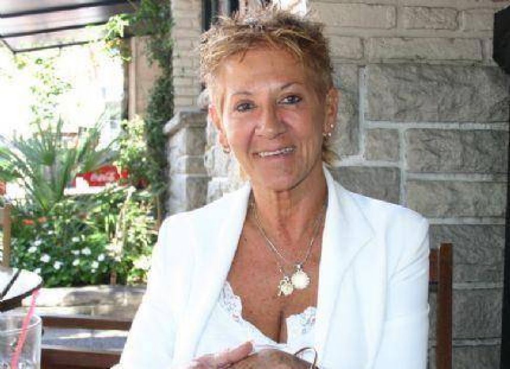 Julia Garc�a: �La Provincia es co-responsable de lo sucedido en el Consejo Escolar�