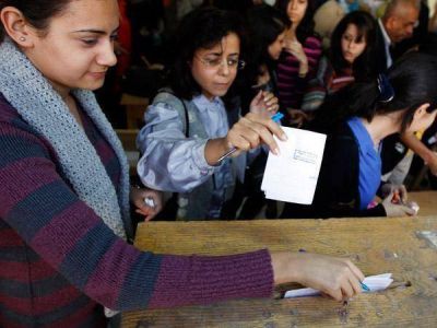 Los egipcios votaron un refer�ndum constitucional