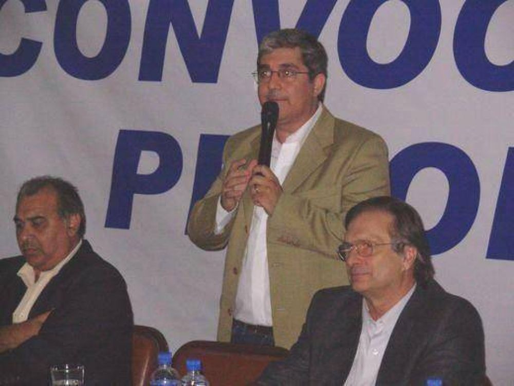 Alfredo Buglioni: ��Qu� te pasa Ricardo, por qu� est�s tan nervioso?�