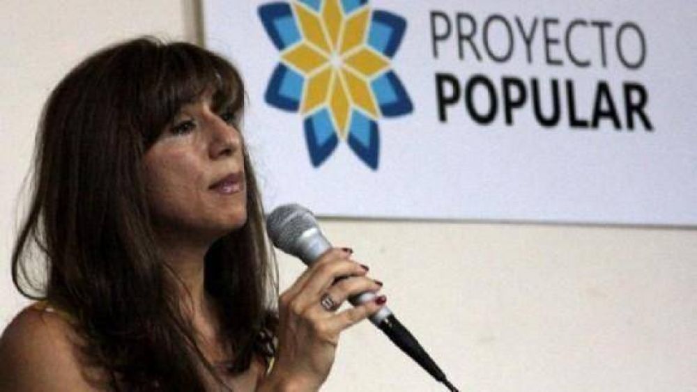 Stella C�rdoba: �A muchos nos duele tener que dejar las filas del PJ�