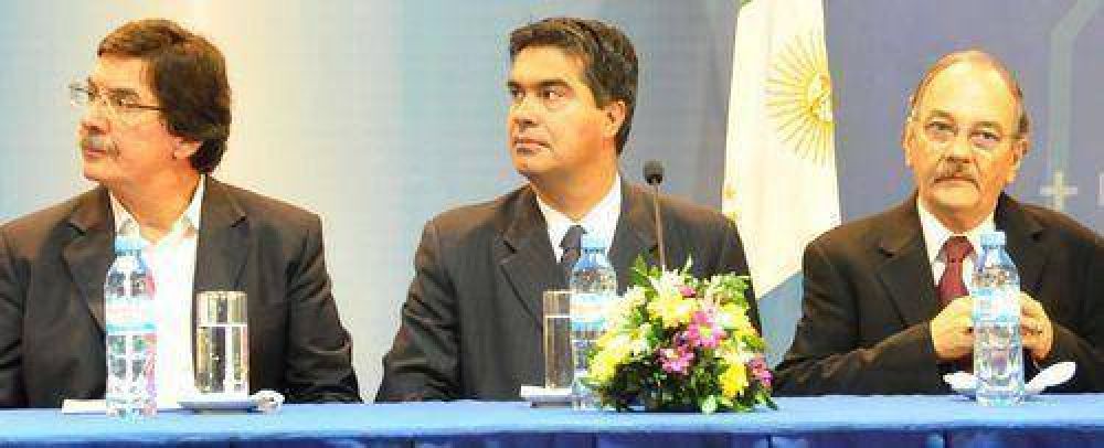 Sileoni y Capitanich piden un nuevo contrato pedag�gico