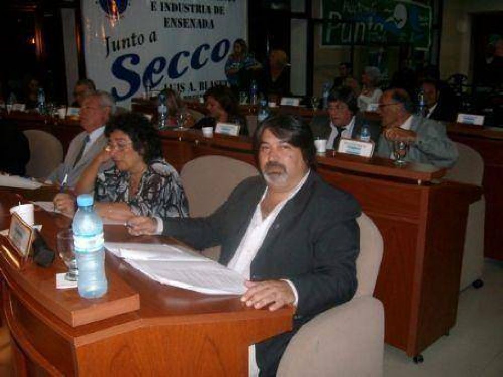 Marcelo P�rez: �Otros sectores pugnan por mojar un concejal, nosotros pensamos en no perder uno�