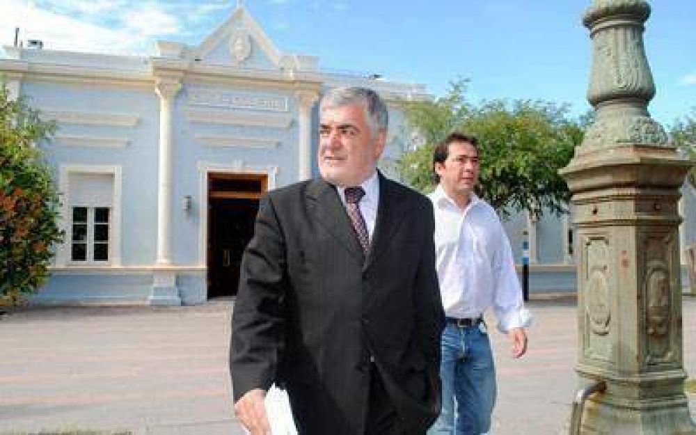 Mario Das Neves se baj� de la interna del Peronismo Federal