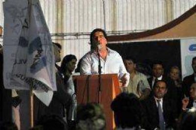 Seg�n Sileoni, el a�o electoral no complicar� la educaci�n