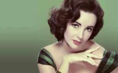 Muri� Elizabeth Taylor