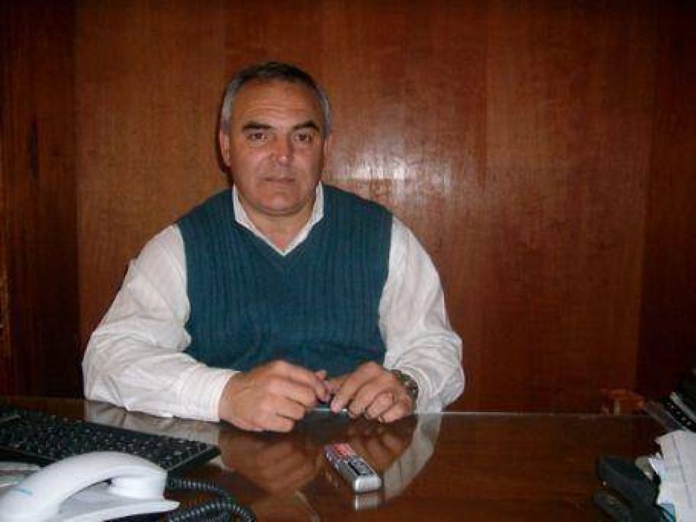 �ngel Celi: �Hay vecinos que dicen haberle comprado estos terrenos a un tercero�