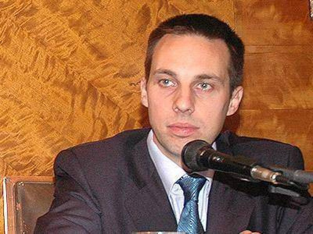 Vi�uales calific� como �golpe bajo� las acusaciones de Mercuri
