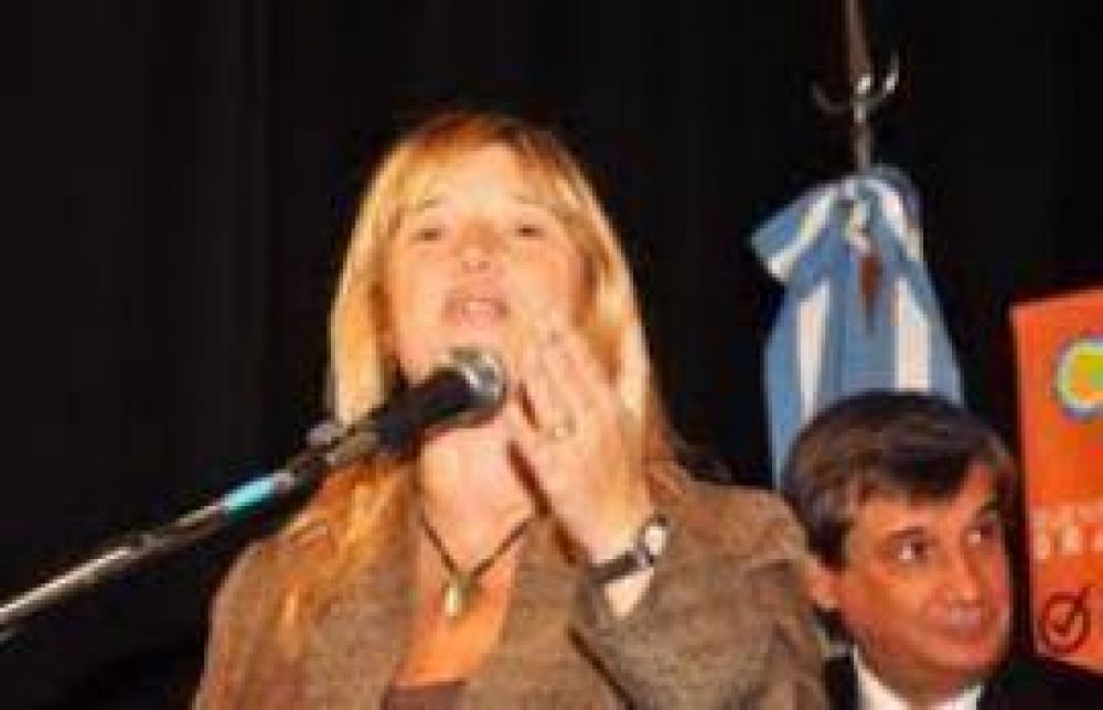 Trenque Lauquen: El gasoducto Casbas-Trenque Lauquen se ampliar� por etapas 