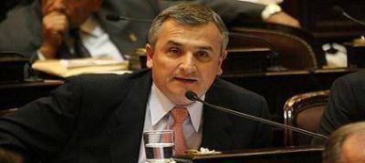 Morales admite que Cristina lidera las encuestas y critic� a Julio Cobos