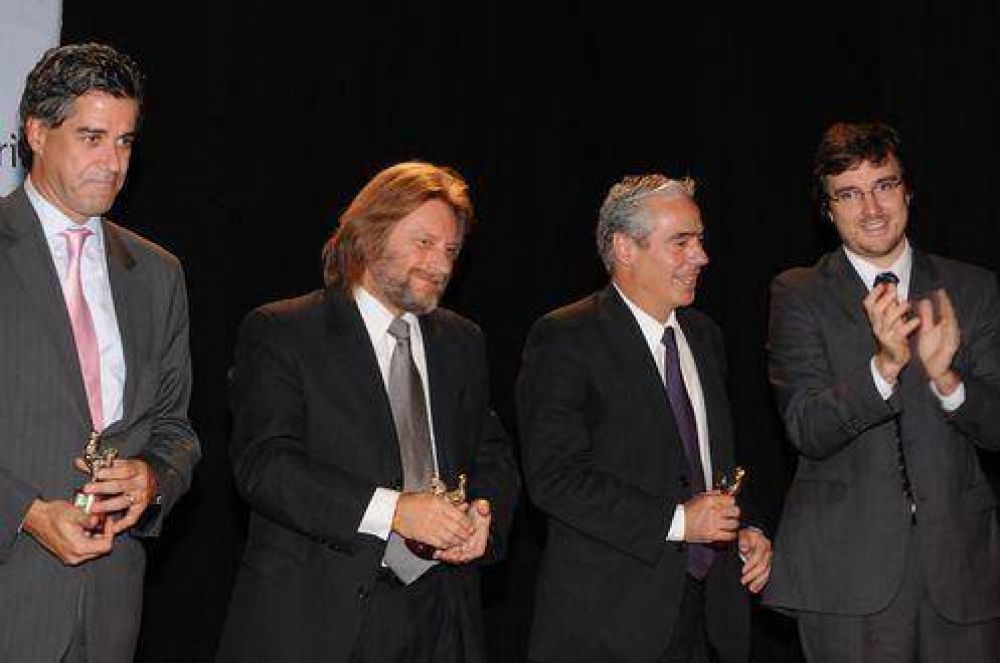 Los jueces Rozanski, Rafecas y Torres analizaron las consecuencias del golpe c�vico militar