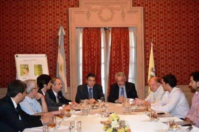 Turismo y comercio unifican esfuerzos 