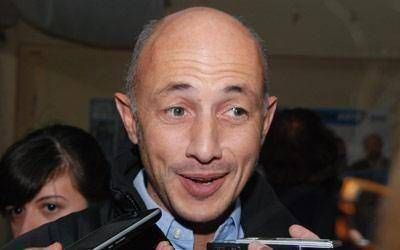 Cotillo dijo que el gobierno de Chubut qued� bajo un manto de sospecha