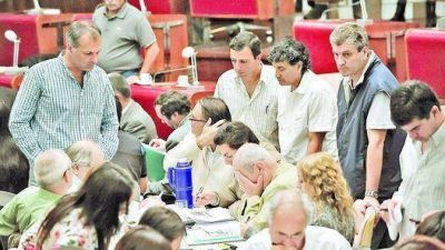 Chubut: el kirchnerismo descont� mil votos y reclama que se abran las urnas