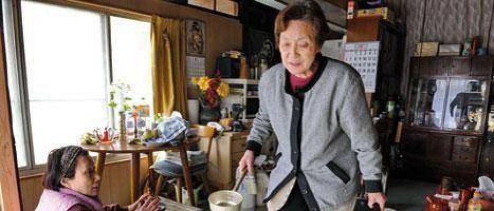 Encerrados en sus casas, 140 mil japoneses conviven con la radiaci�n