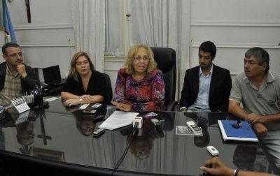 �El aumento salarial ira al basico y beneficiara tanto a los trabajadores municipales como a los jubilados�