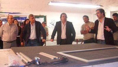 Mestre revisar�a los contratos que firme Giacomino si afectan la pr�xima gesti�n