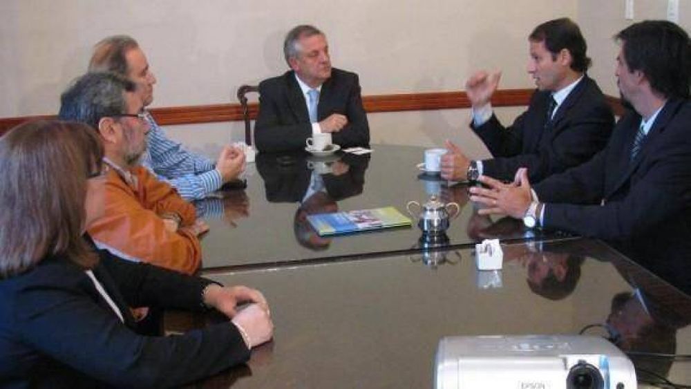 Avanza la conformaci�n de un Polo Tecnol�gico para el sector l�cteo