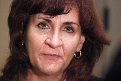 "Es fundamental modificar el r�gimen de licencia por maternidad"