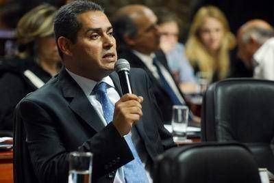 Analizan propuesta para limitar los nombramientos del FCS