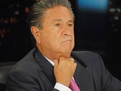 Con duras cr�ticas a la clase pol�tica, Duhalde convoca a votar el domingo