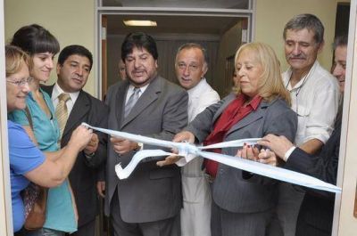 El Hospital San Jos� inaugur� la Sala de Terapia Intensiva y la Sala de Tratamiento Oncol�gico