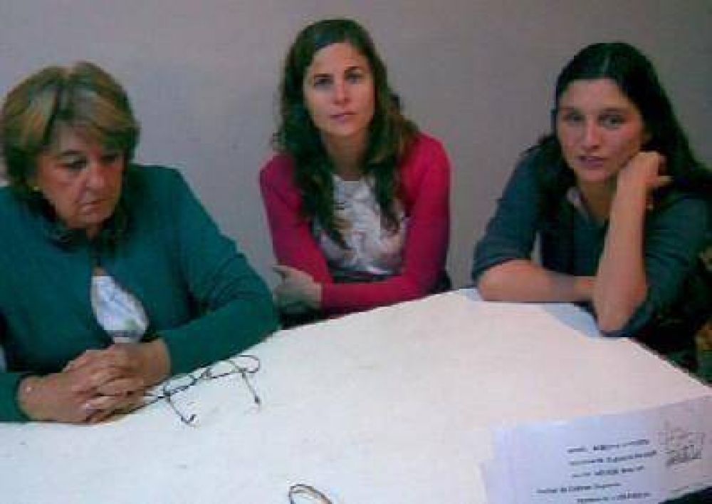 Mara Eugenia Save preside el Movimiento Chascoms de Pie