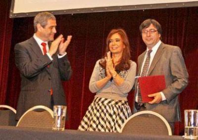 Cristina inaugurar� el ciclo lectivo de la Universidad Nacional de Avellaneda