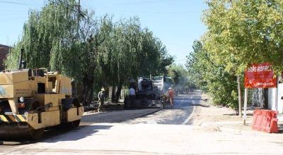 ESCOBAR - 10 NUEVAS CUADRAS DE ASFALTO PARA EL BARRIO GARIN OESTE Y LOMA VERDE