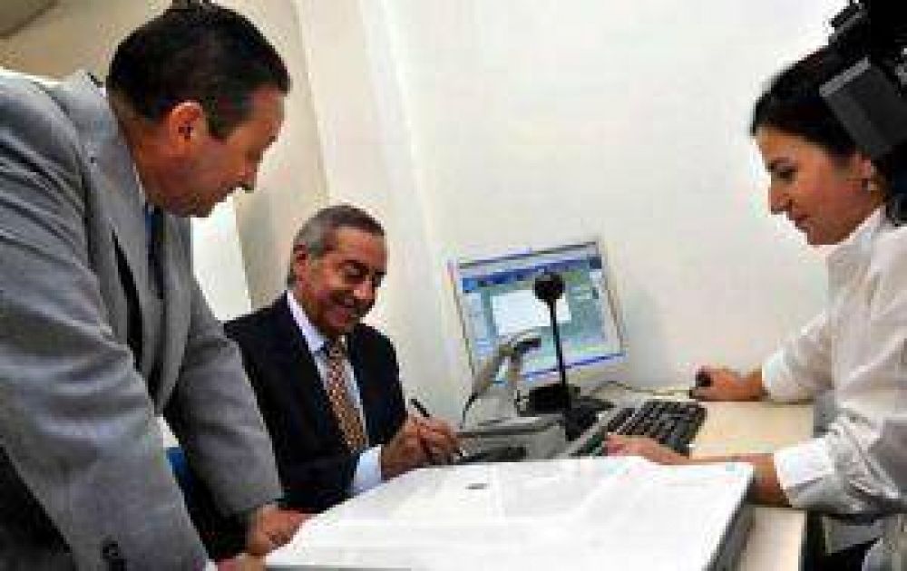 Fayad y Cornejo, cerca de un acuerdo