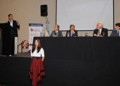 Urtubey apertur� el congreso de la Red de Actividades F�sicas 
