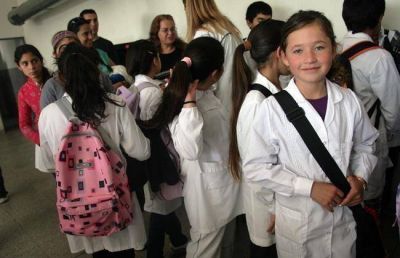 Aprueban el pedido para que las clases fijen su inicio en el segundo lunes de marzo