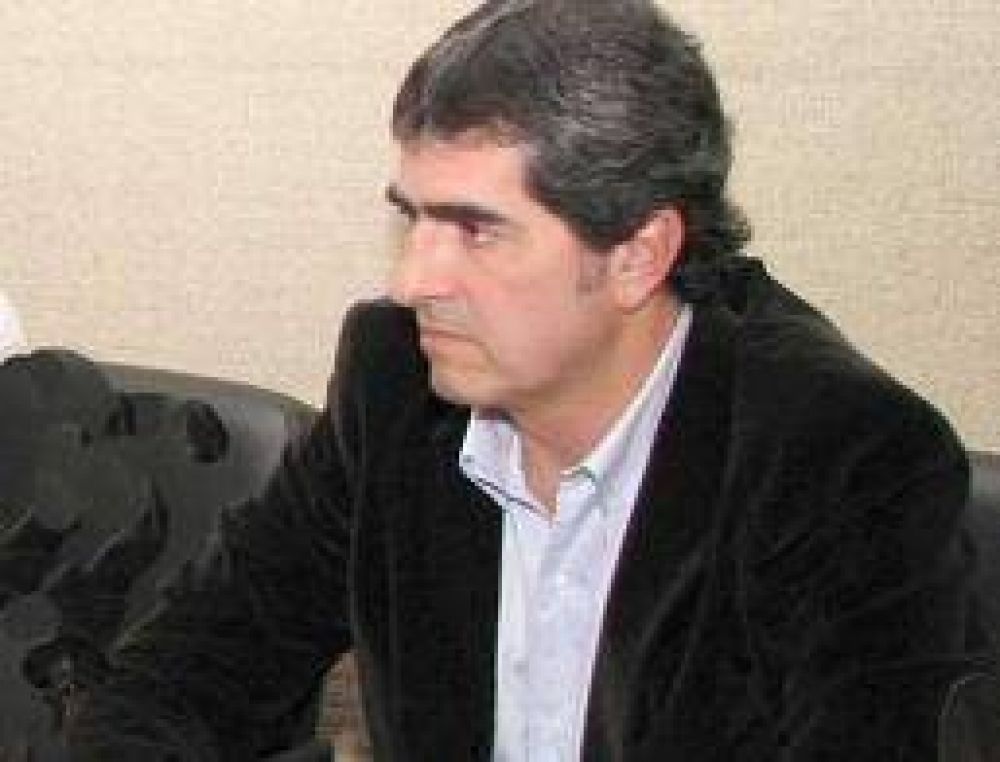 Andr�s Rosa: �Me estoy preparando para competir electoralmente con Meoni� 