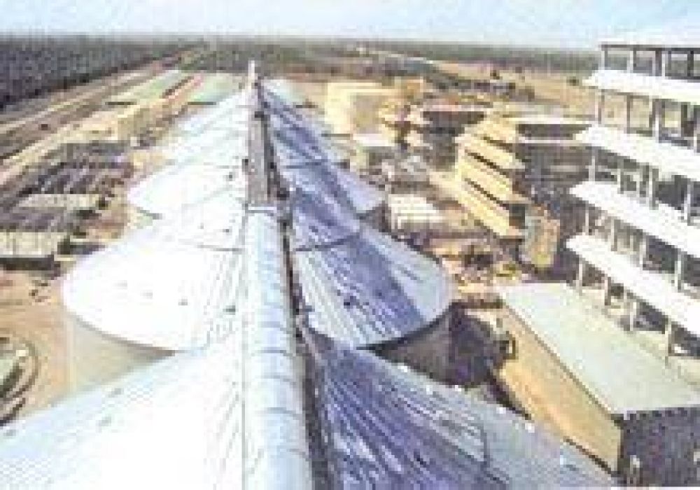 Hay m�s inversores que quieren radicarse en el parque industrial de Fr�as 