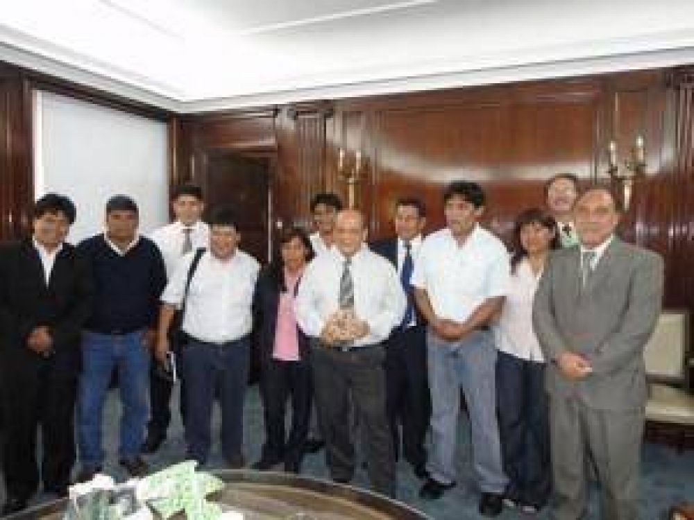 Residuos S�lidos Urbanos: Mussi se reuni� con autoridades de la Puna