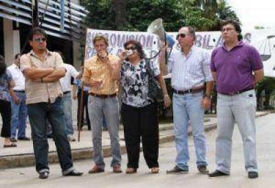 Las bonificaciones se resolver�n con solidaridad, sostiene Graciela Aranda