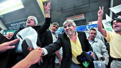 Varios gremios rechazan el 24% de aumento que arregl� Moyano