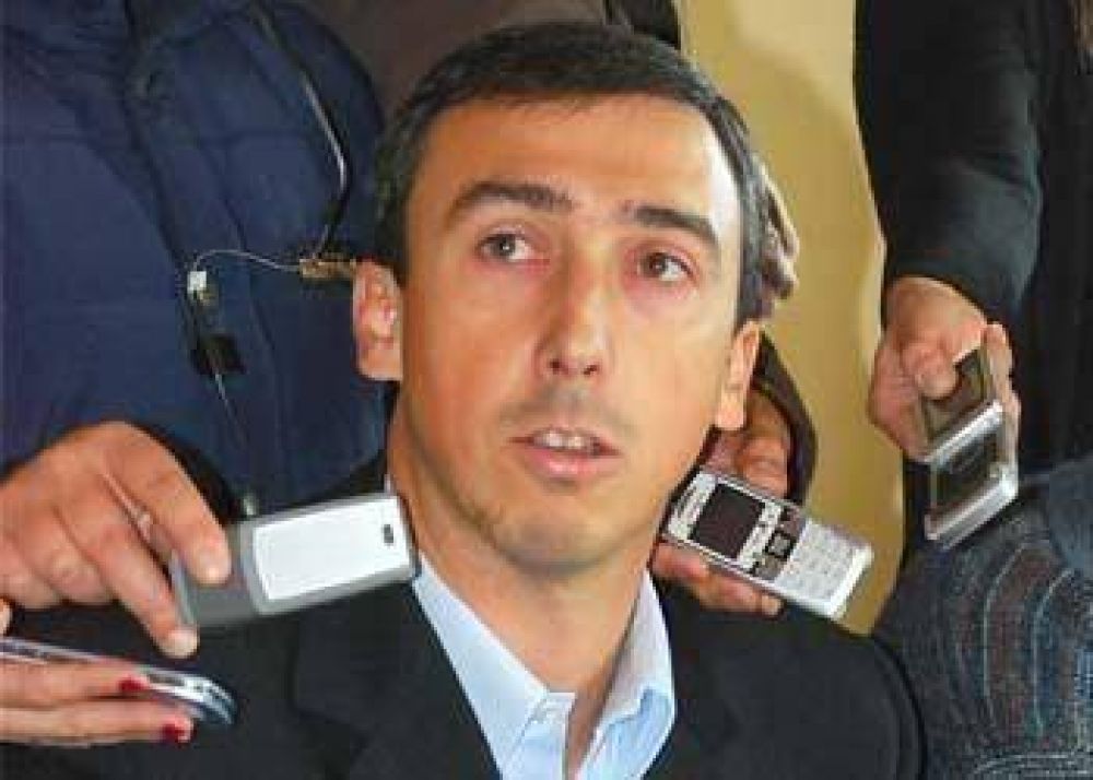 Merlo Ezcurra: �Curetti est� acostumbrado a no respetar la legislaci�n�