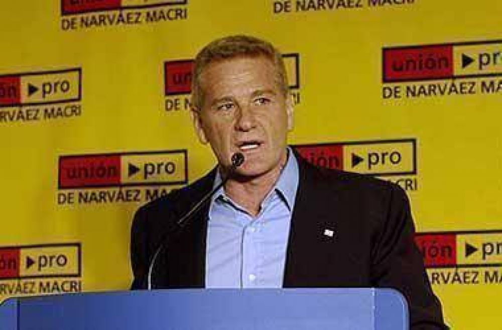 De Narv�ez: "El kirchnerismo ha cumplido un ciclo y la gente espera una alternativa"