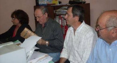 Se licit� la contrataci�n de la mano de obra para realizar tareas en la plaza de Del Carril