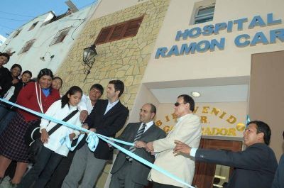 Urtubey inaugur� el nuevo edificio del Hospital Ram�n Carrillo de Iruya