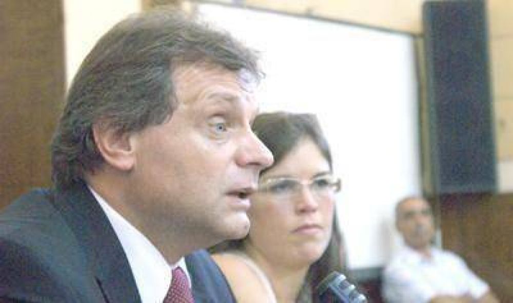 Con tono conciliador, Pulti convoc� a todos los sectores para construir la agenda de Mar del Plata hasta 2030