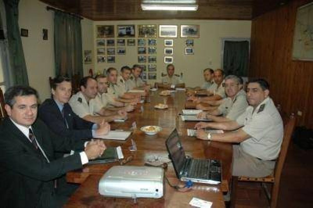 Gendarmer�a potenciar� su presencia en la frontera a lo largo de la ruta 86