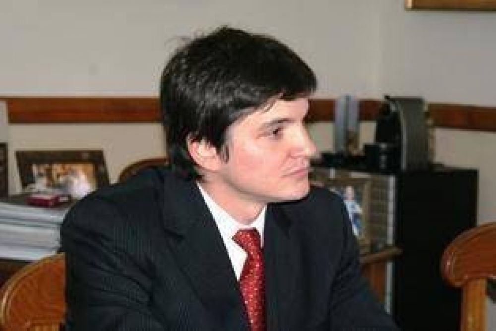 Revocan habilitaci�n a comercio por la ley de bebidas alcoh�licas  