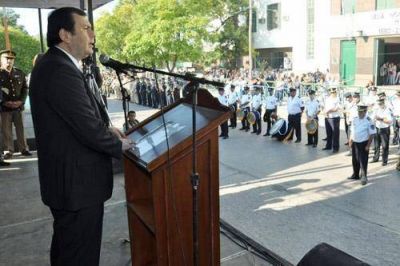 El gobernador Zamora inst� a no olvidar a los ex combatientes