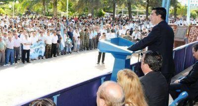 "Las Malvinas son para nosotros causa nacional" afirm� el Gobernador