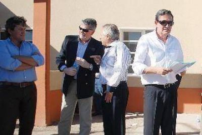 La UCR tiene un plan para evitar internas locales 