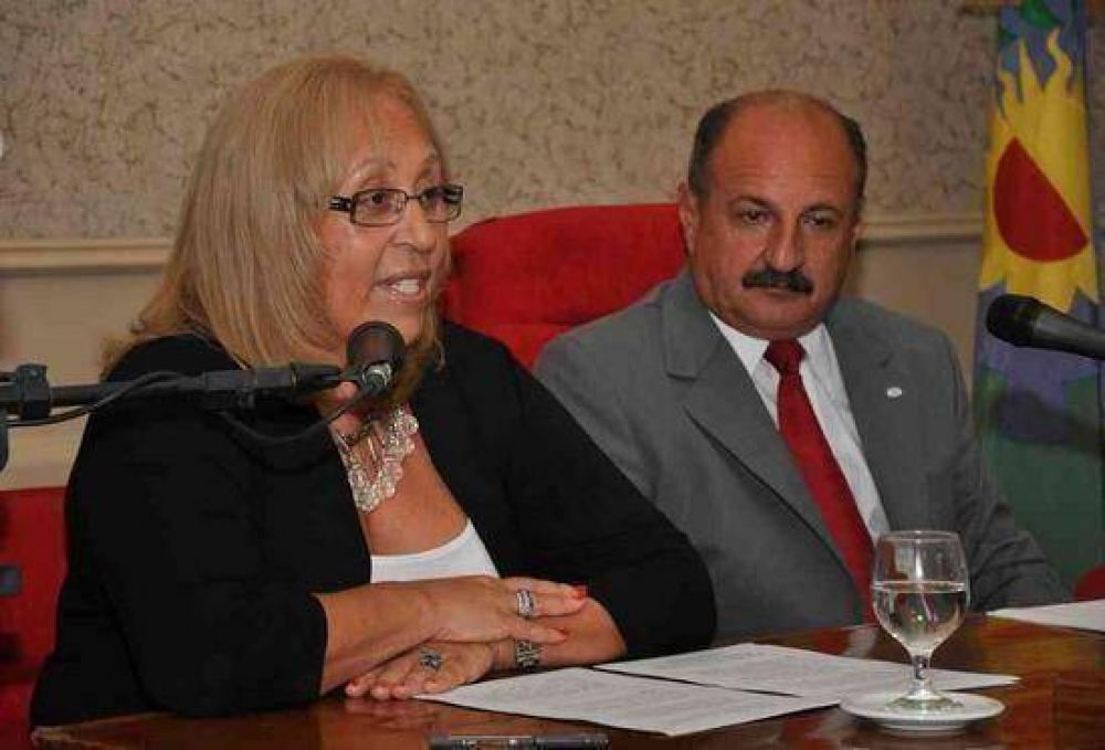 La Intendente Giroldi dej� inaugurado el Per�odo de Sesiones Ordinarias 2011
