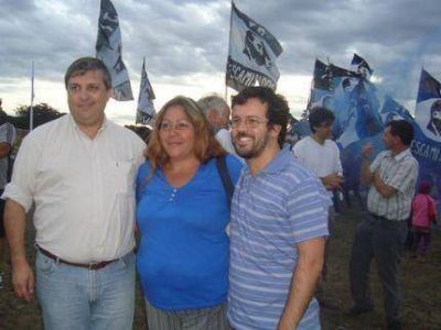 Cheppi en el acto de inauguraci�n de la Plaza �Presidente N�stor Kirchner�
